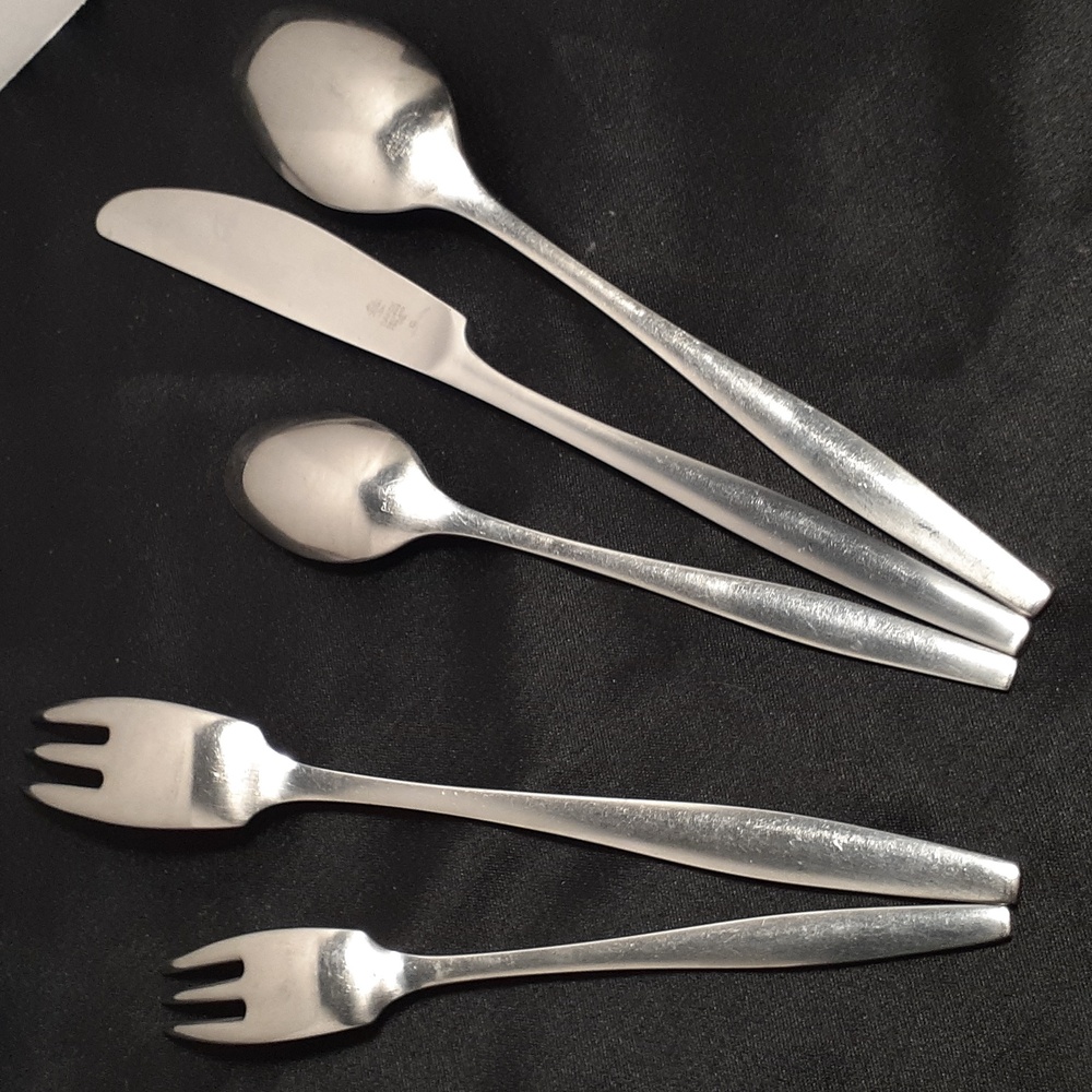 RARE Vtg Dansk Variation V IHQ 5pc place settings. Good pre-owned condition. - Picture 2 of 4